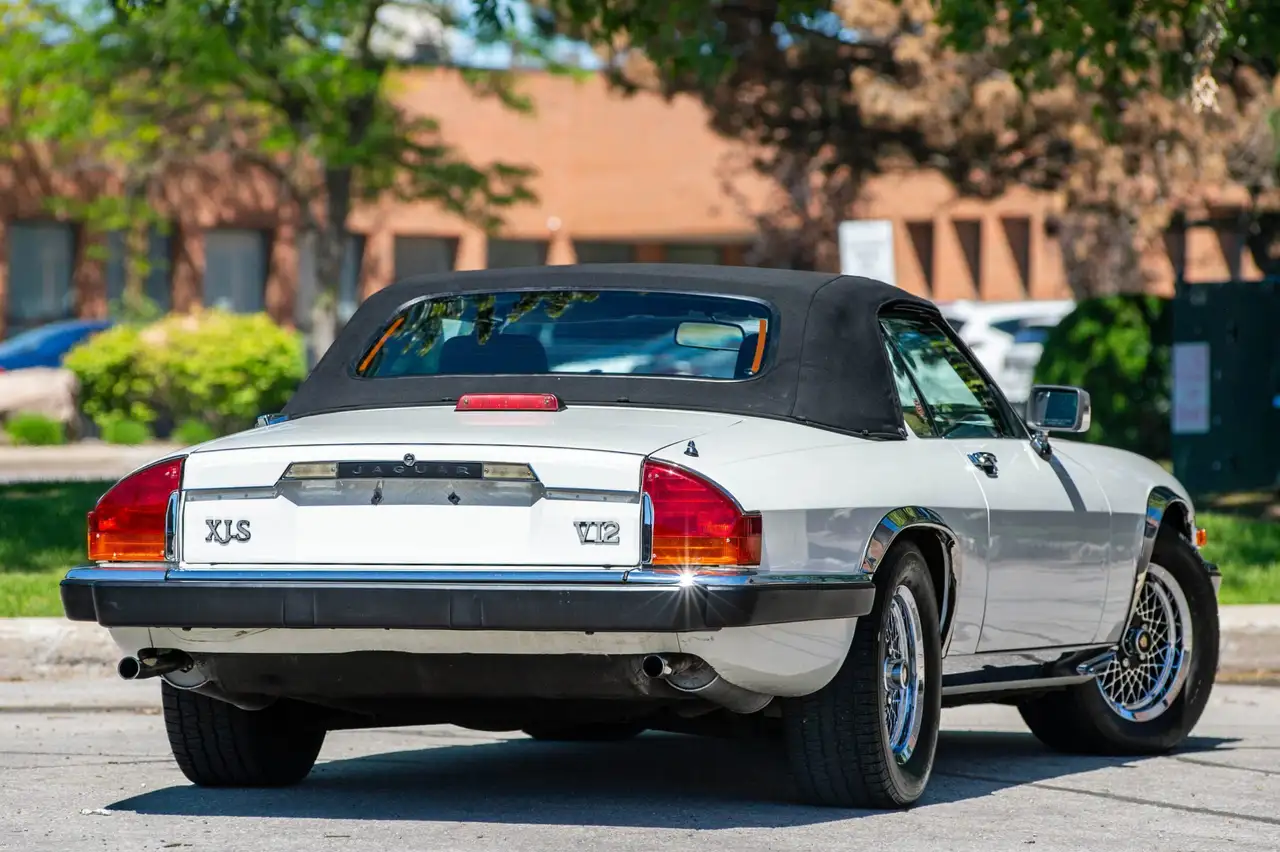 Jaguar XJS снимка Jaguar XJS
