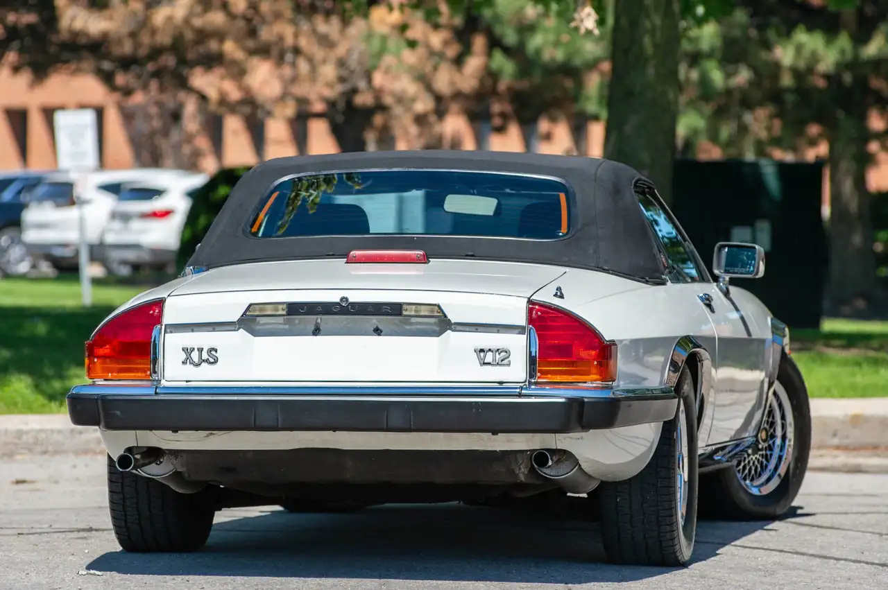 Jaguar XJS снимка Jaguar XJS