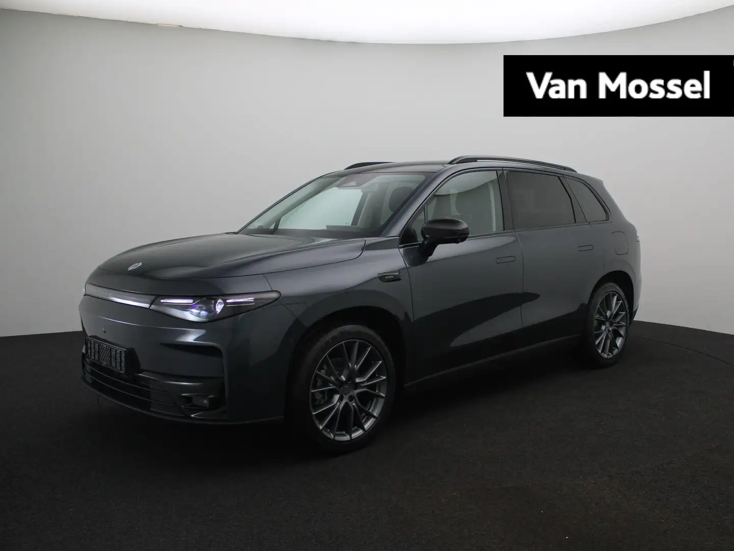 Leapmotor C10 Design 69.9 kWh || NIEUW IN DE SHOWROOM || LEDEREN Grijs - 1