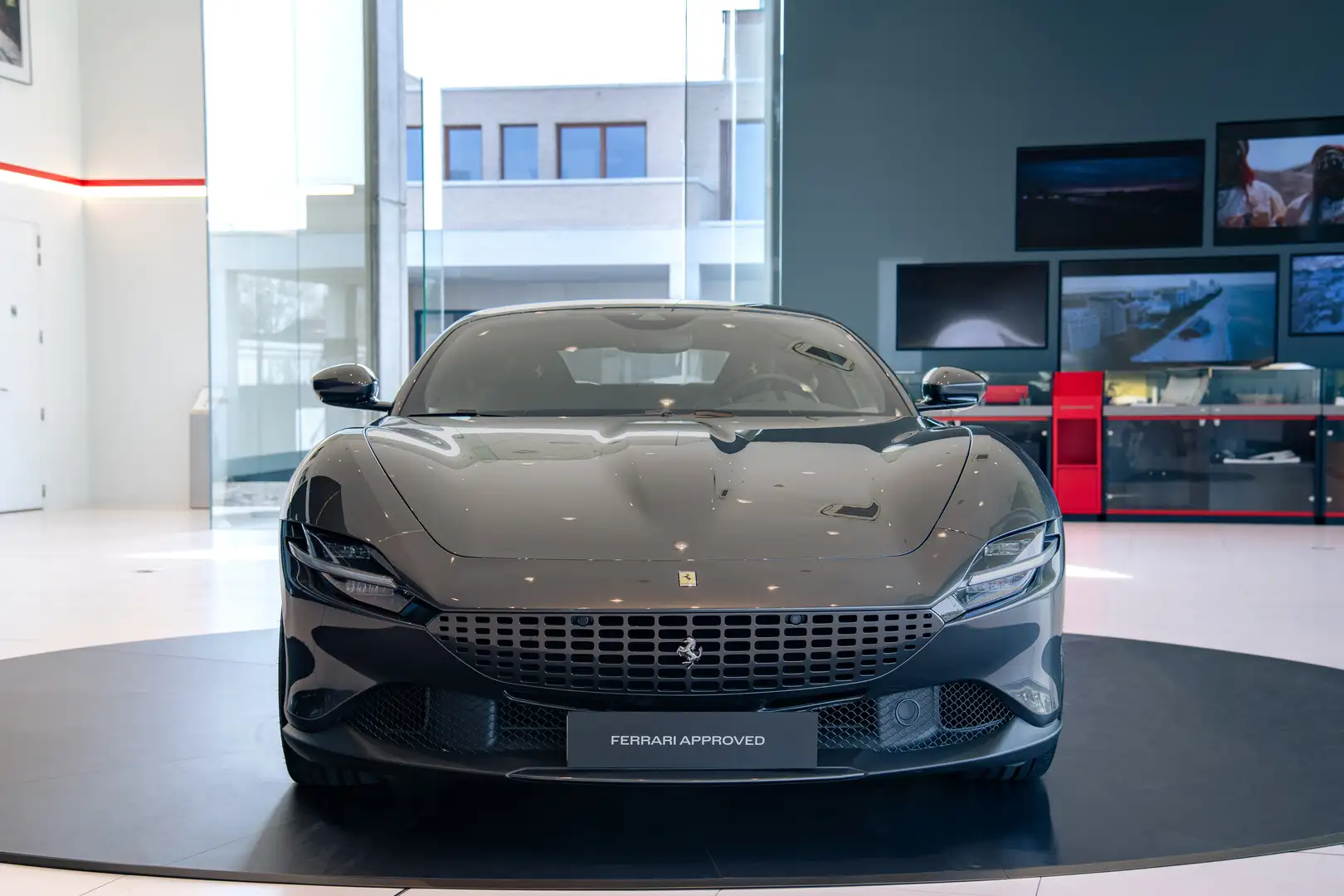 Ferrari Roma Canna Di Fucile | Low Mileage Gris - 1