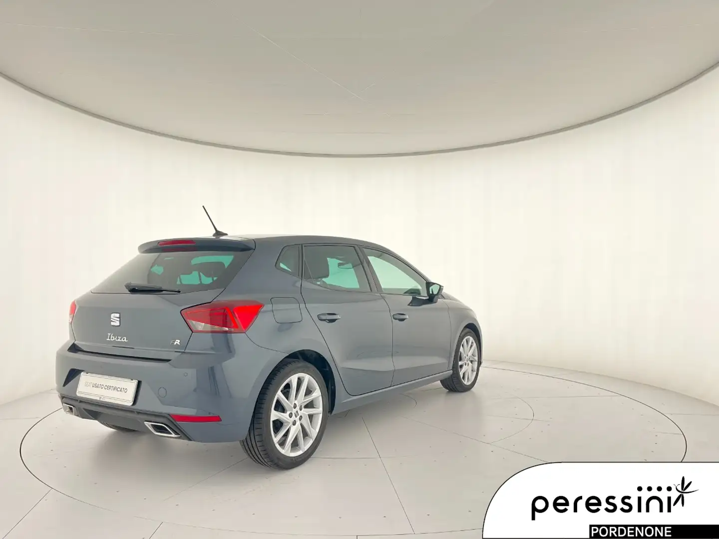 SEAT Ibiza 5 Porte 1.0 EcoTSI FR Grau - 2