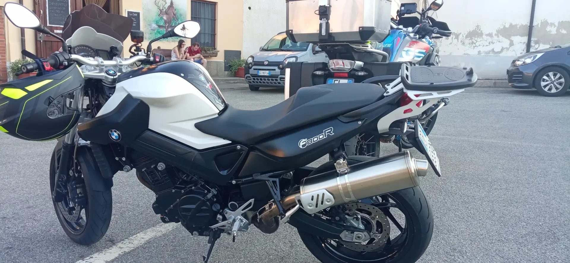 BMW F 900 R Bianco - 1