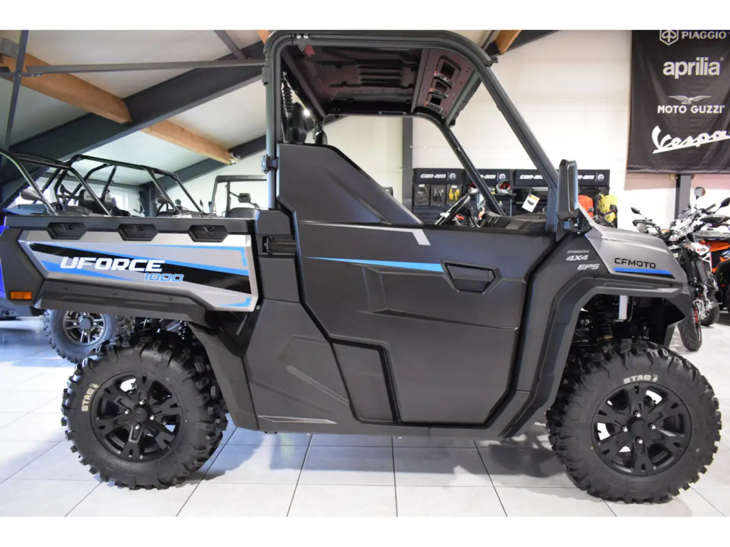 CFMOTO UForce 1000 E5 T1 Grijs - 1