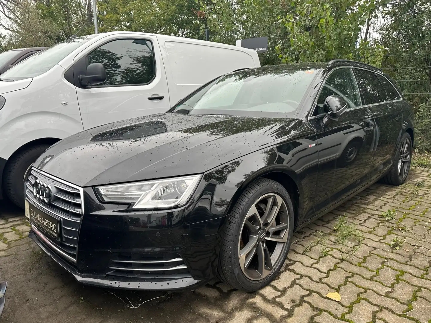 Audi A4 Avant quattro S-line sport plus*Motorschaden* Schwarz - 1