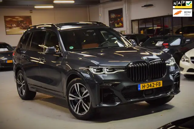 BMW X7 XDrive30d 6p. M-Pakket|1e Eig.|Org.NL|Panoramadak|