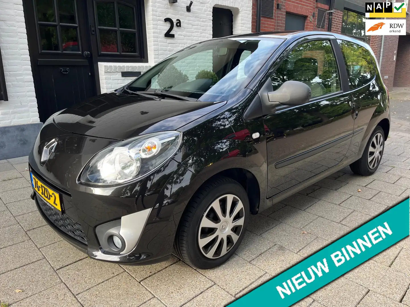 Renault Twingo 1.2 Dynamique, Airco, El. Ramen, Nw. Staat Zwart - 1