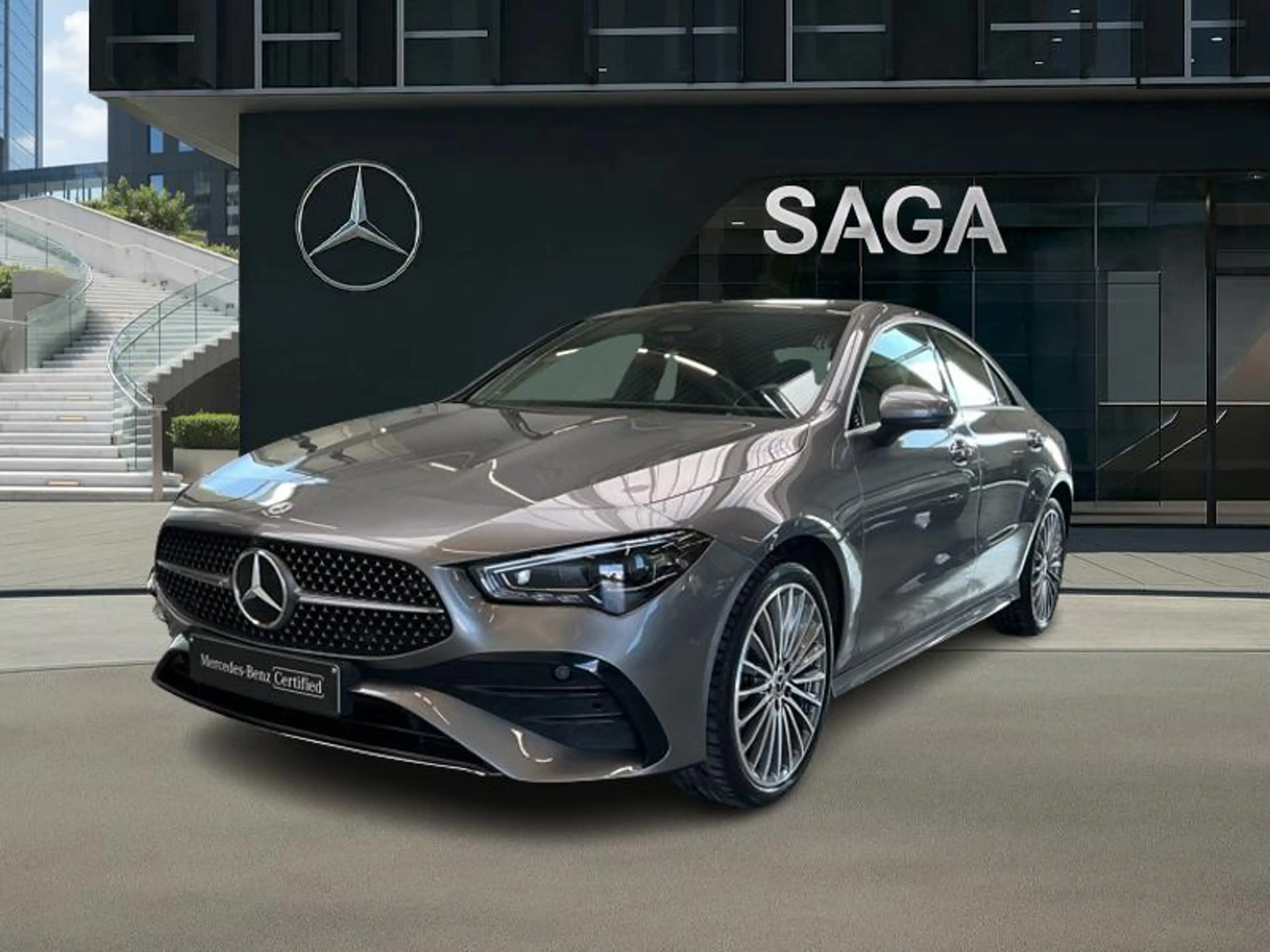 Mercedes-Benz CLA 250 e Coupé AMG Line Toit Pano — photo 7