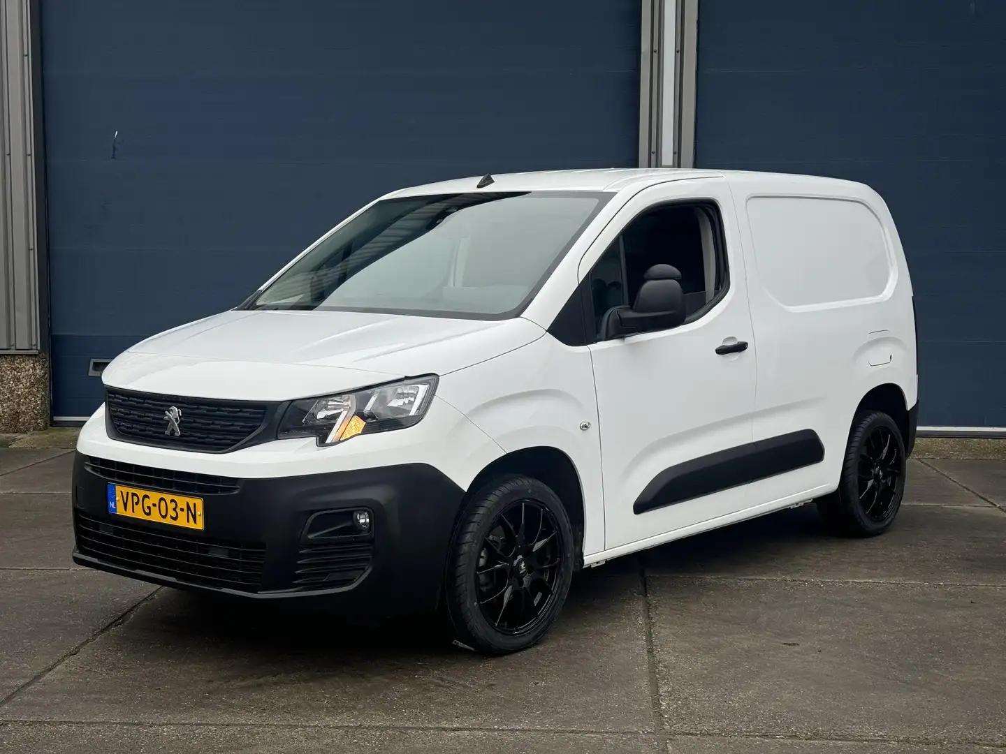 Peugeot Partner 1.5 BlueHDI Premium AIRCO / CRUISE CONTROLE / NAVI - 1