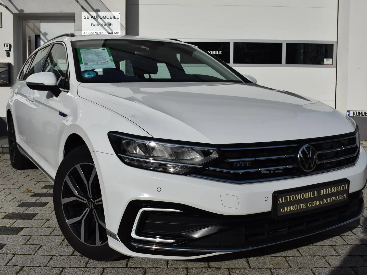 Volkswagen Passat Variant GTE 1.4 TSI e-Hybrid/Navi/ACC/ALU Weiß - 1