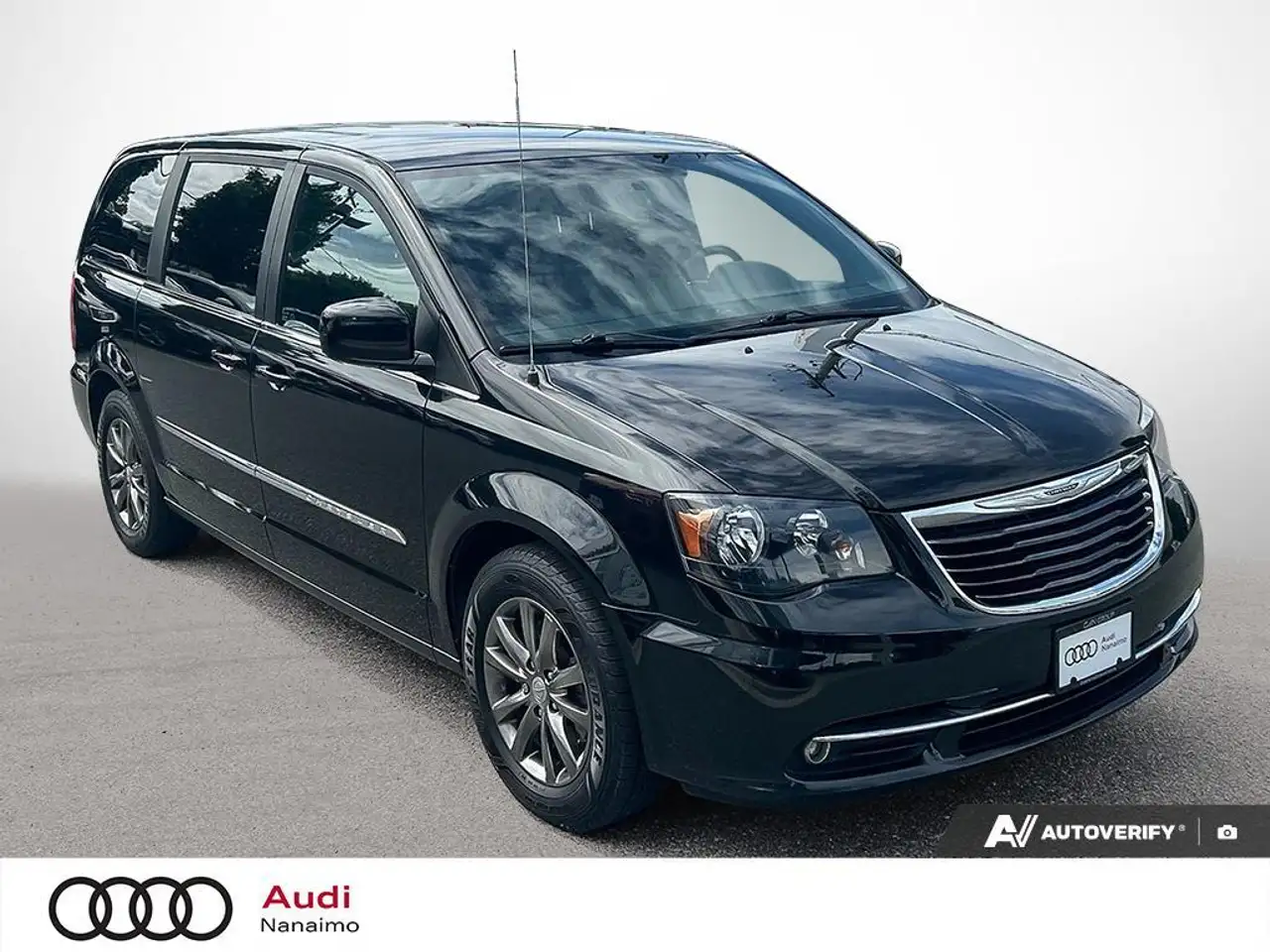 2015 Chrysler Town & Country
