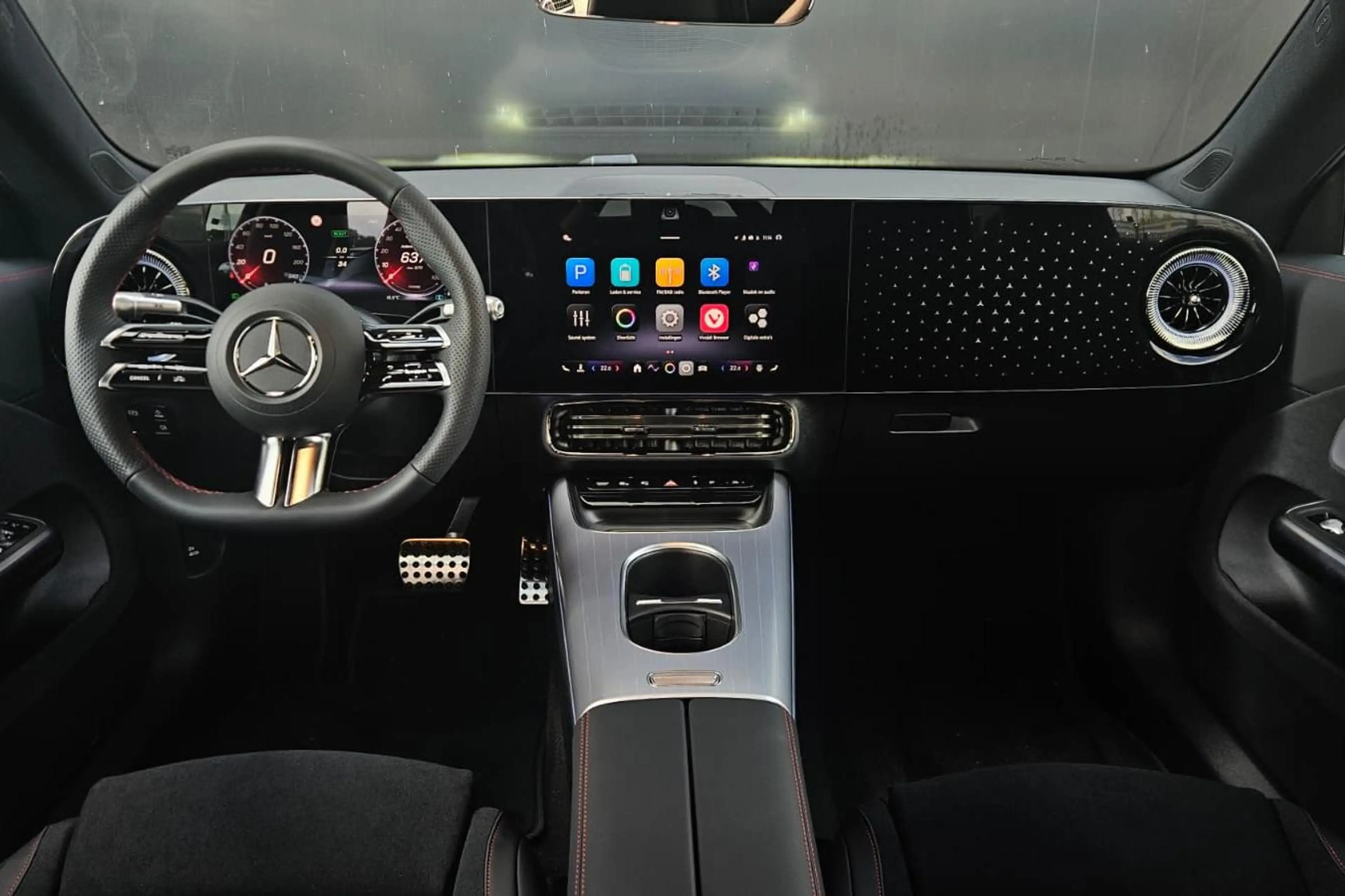 Mercedes-Benz CLA 250 CLA 250+ Launch Edition | AMG Line | Nightpakket | — photo 5