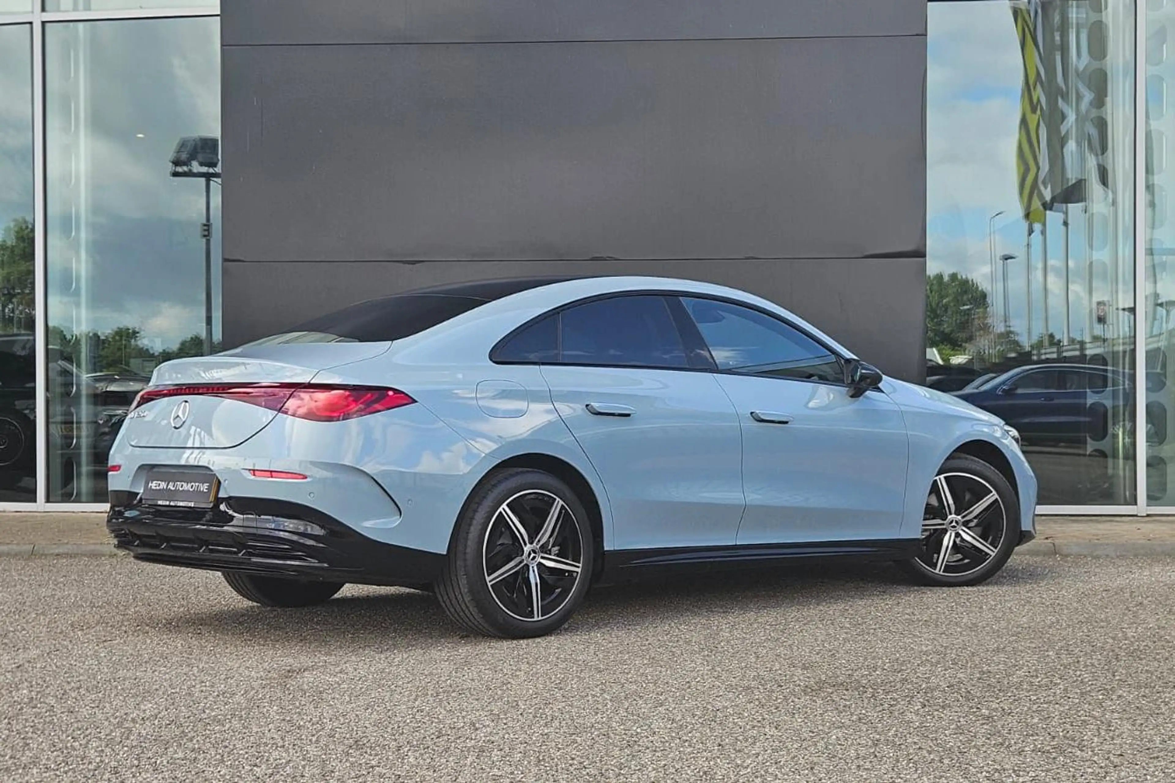Mercedes-Benz CLA 250 CLA 250+ Launch Edition | AMG Line | Nightpakket | — photo 3