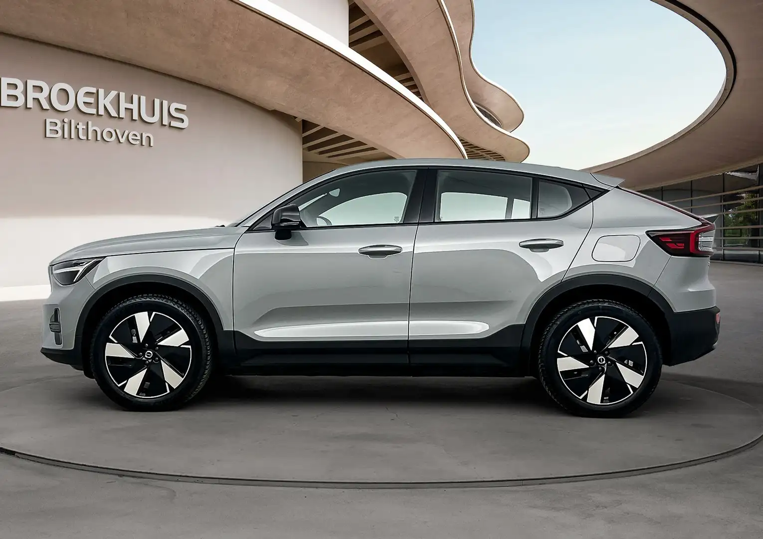 Volvo C40 Single Motor Extened Range Core 82 kWh | Stoel + S Grijs - 1
