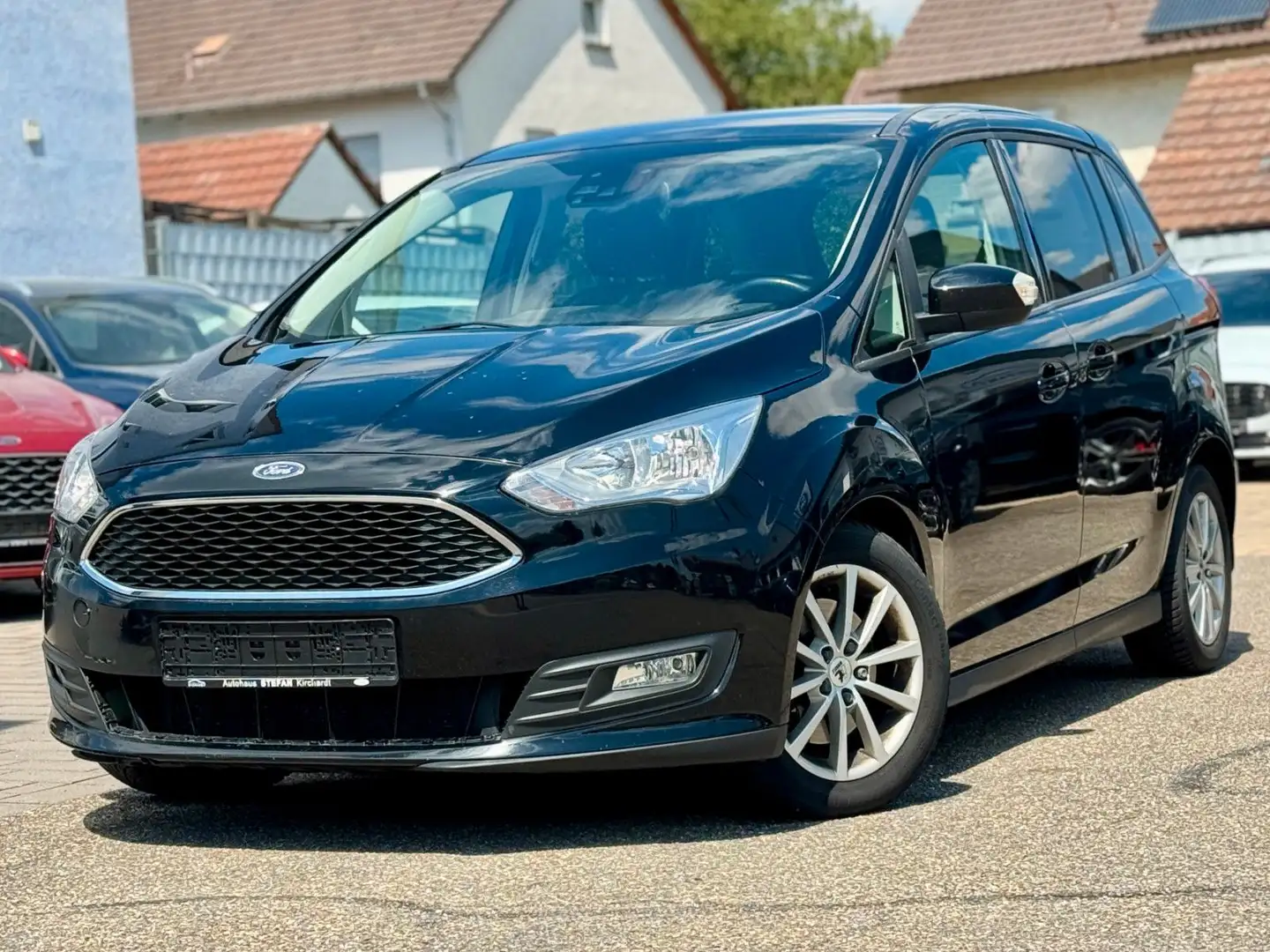 Ford Grand C-Max 1.5 EcoBoost Aut. Cool&Connect PDC Noir - 1