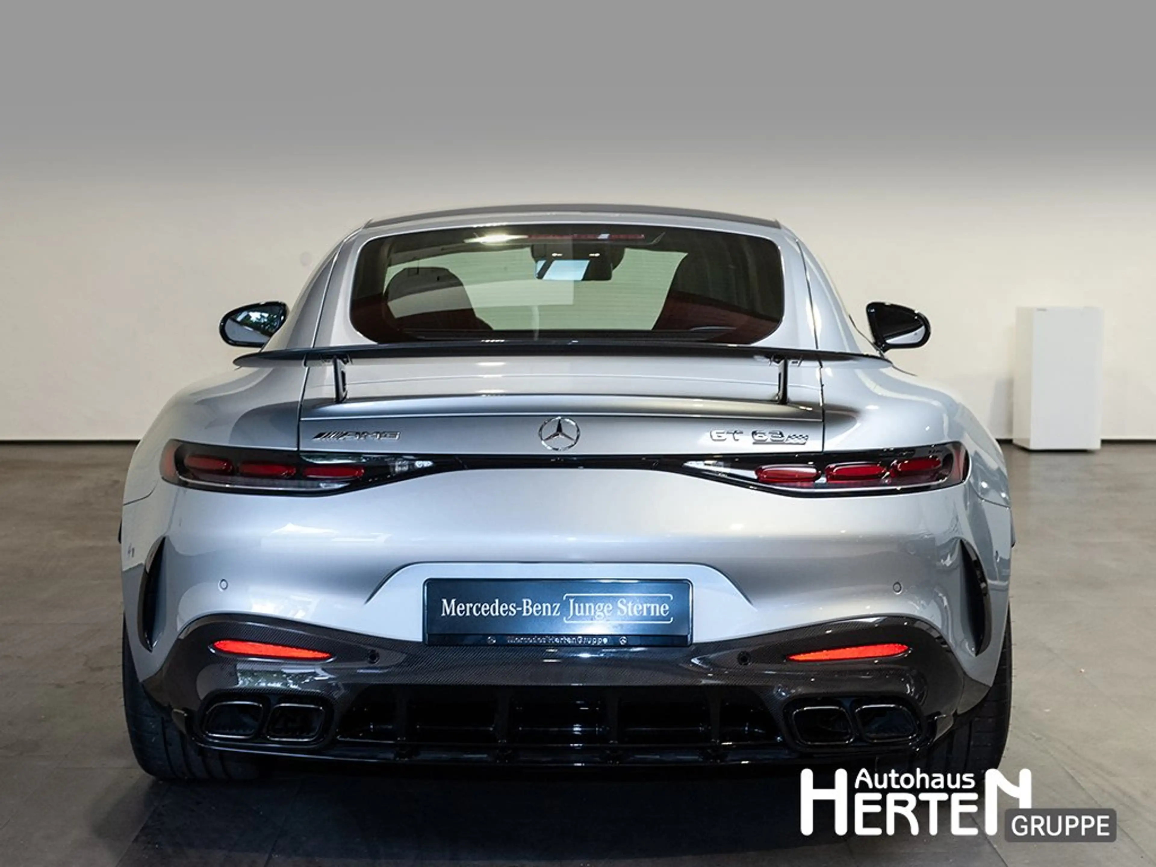 Mercedes-Benz AMG GT Mercedes-AMG GT 63 Pro 4M+PANO+HUD+BURMESTER 3D — photo 4
