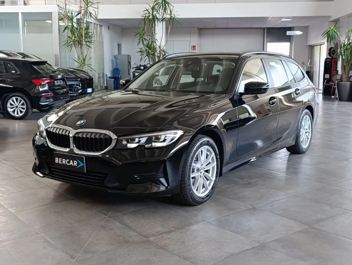 BMW 320 320d 48V Touring Business Advantage Nero - 2
