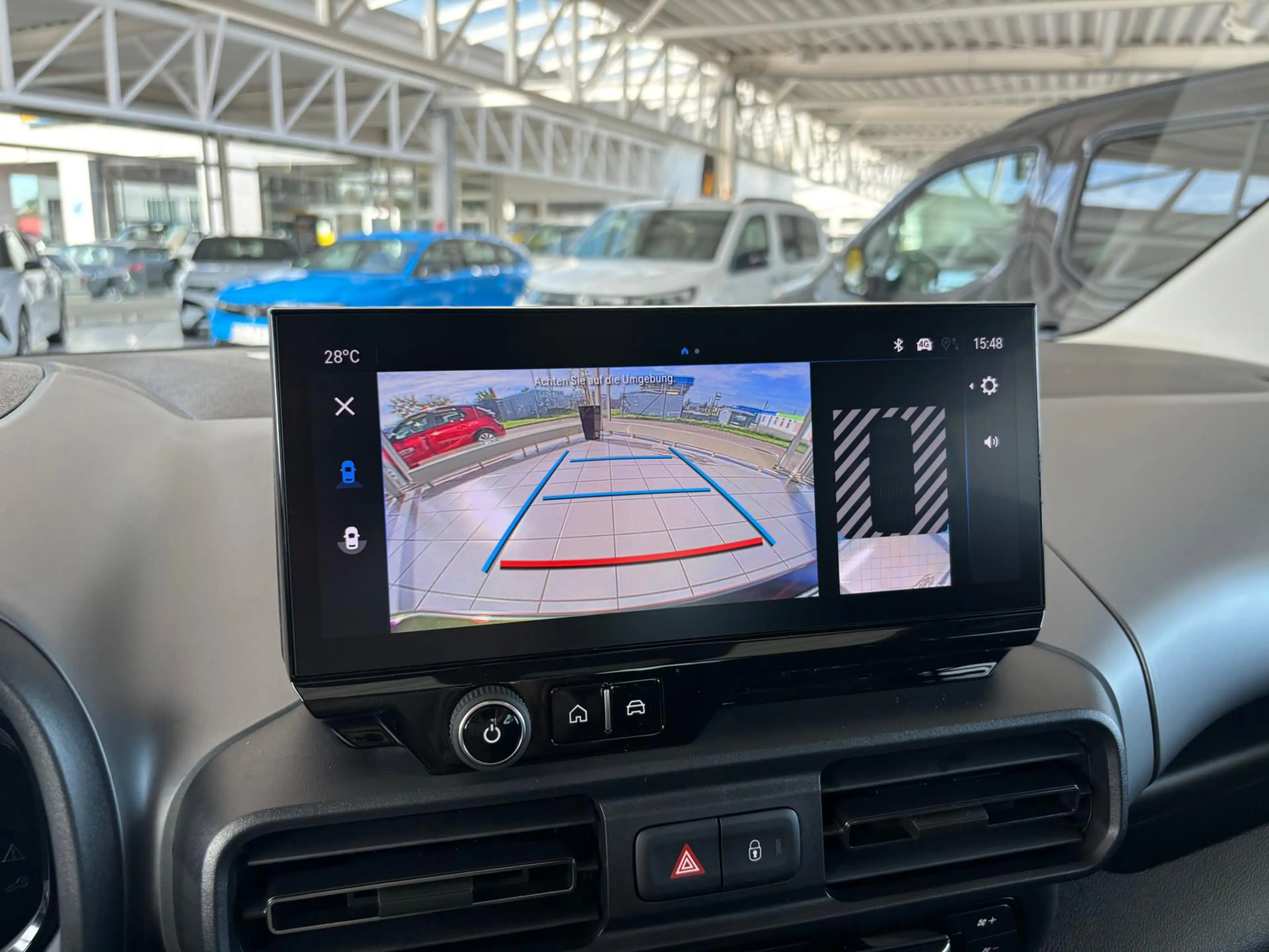 Opel Combo Life E GS — photo 15