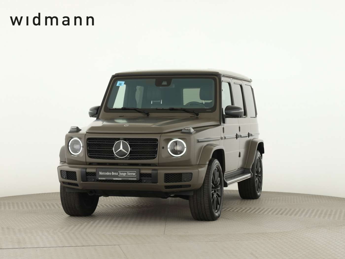 2022 Mercedes Benz G 400