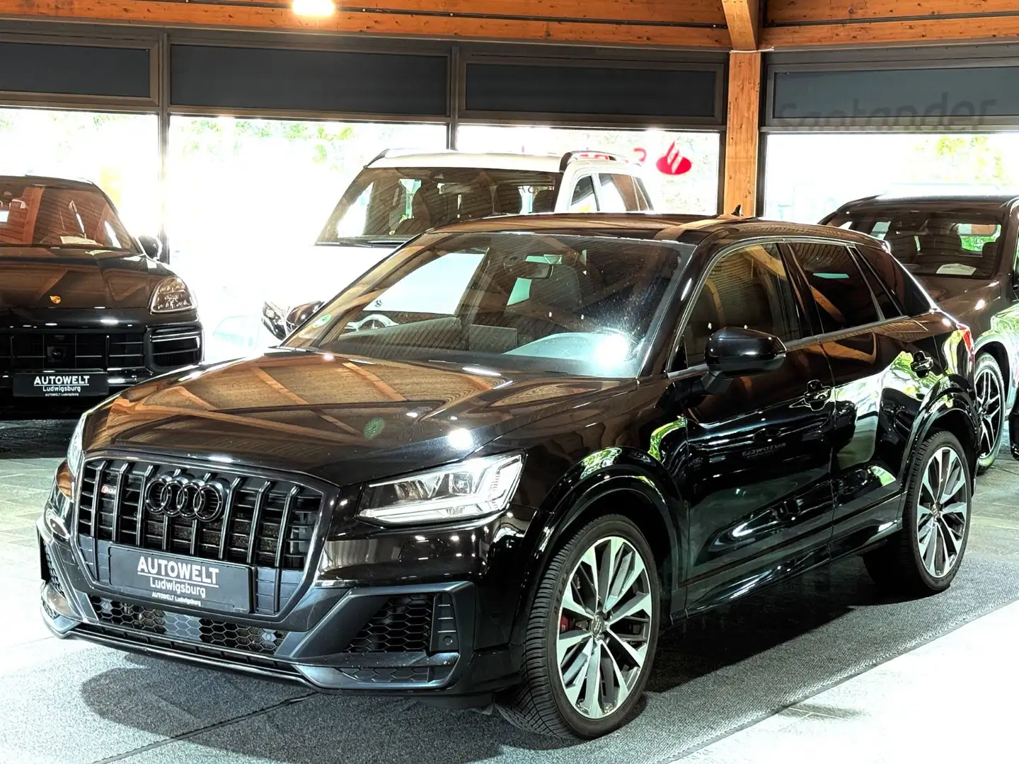 Audi SQ2 2.0 TFSI quattro S-Tronic LED-NAVI-ALCANTARA Fekete - 1