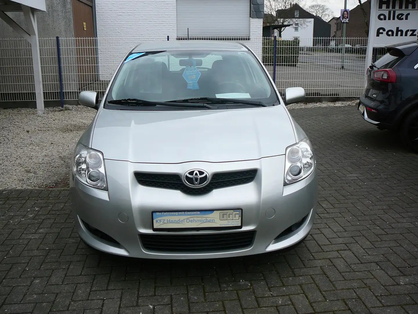 Toyota Auris Luna,Sehr gepflegt,Scheckheft,Klimaanlage,usw.! Gris - 2