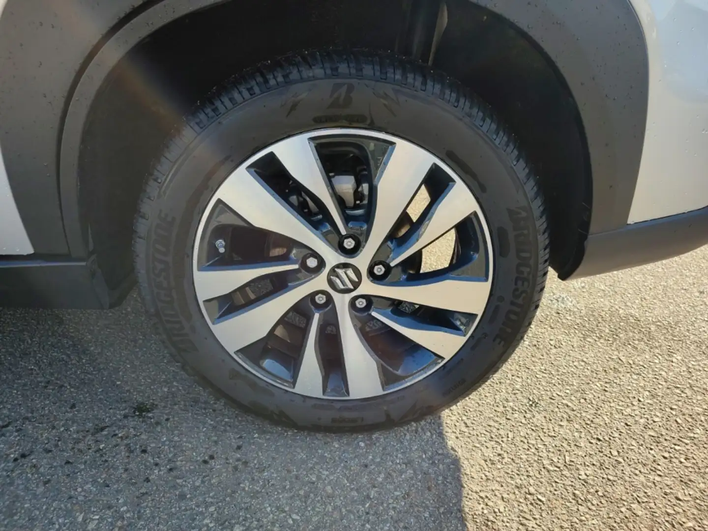 Suzuki SX4 S-Cross ALLGRIP 1.5 Dualjet Hybrid EU6e Comfort+ Allgrip N Silber - 2