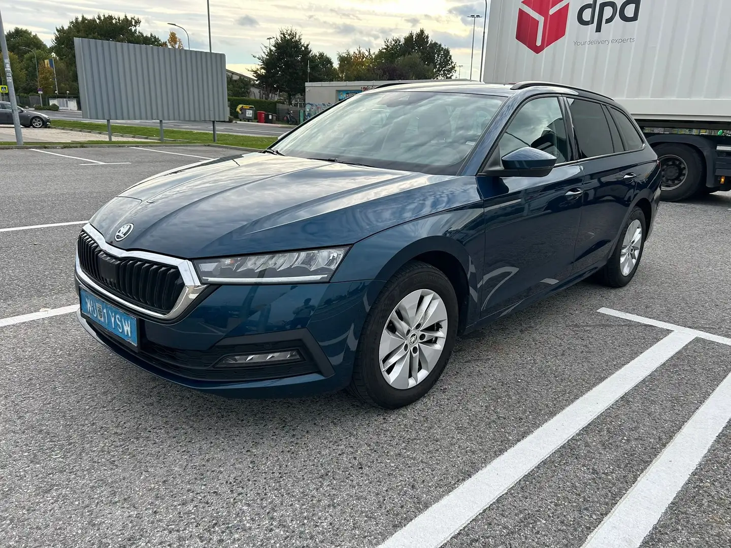 Skoda Octavia Ambition Blau - 1