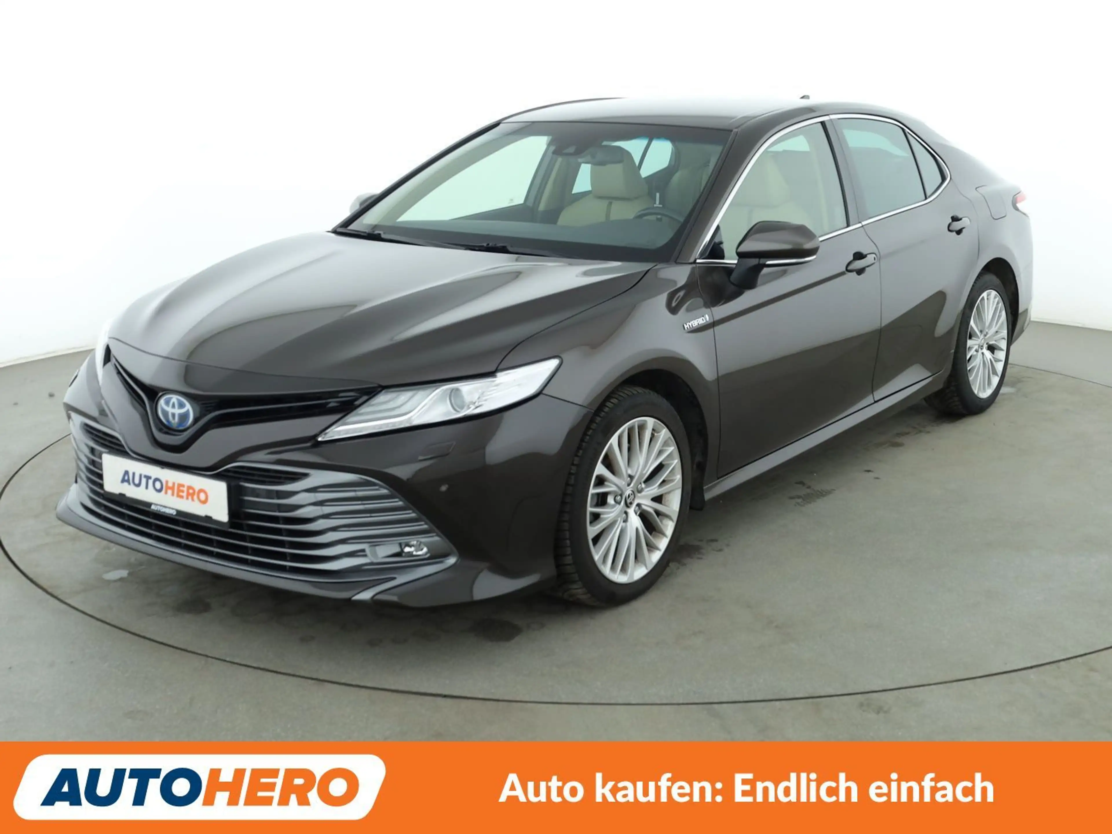 Toyota Camry 2.5 Hybrid Executive Aut.*NAVI*LED*ACC*CAM*PDC*SHZ
