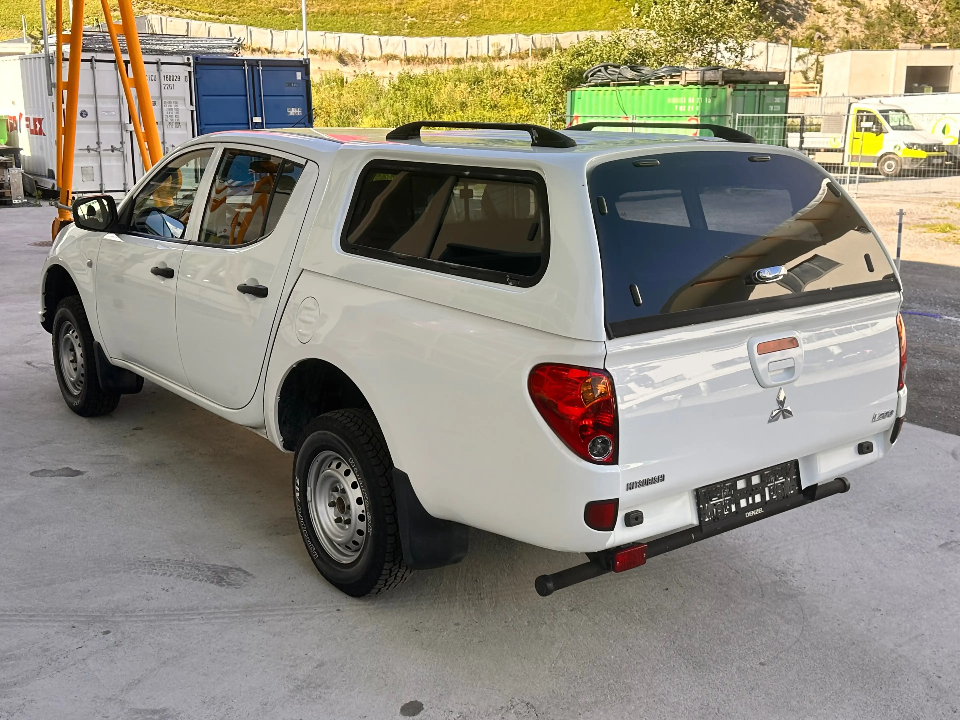 Mitsubishi L200 2,5 DI-D DK Work Edition / PickUp / Diesel — photo 11