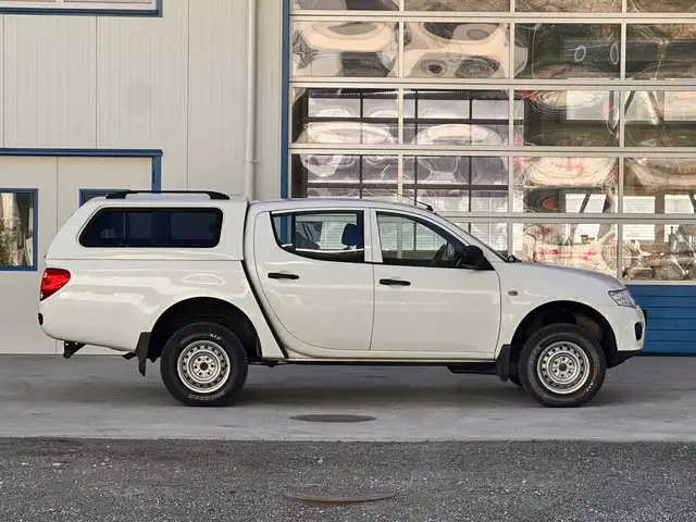 Mitsubishi L200 2,5 DI-D DK Work Edition / PickUp / Diesel