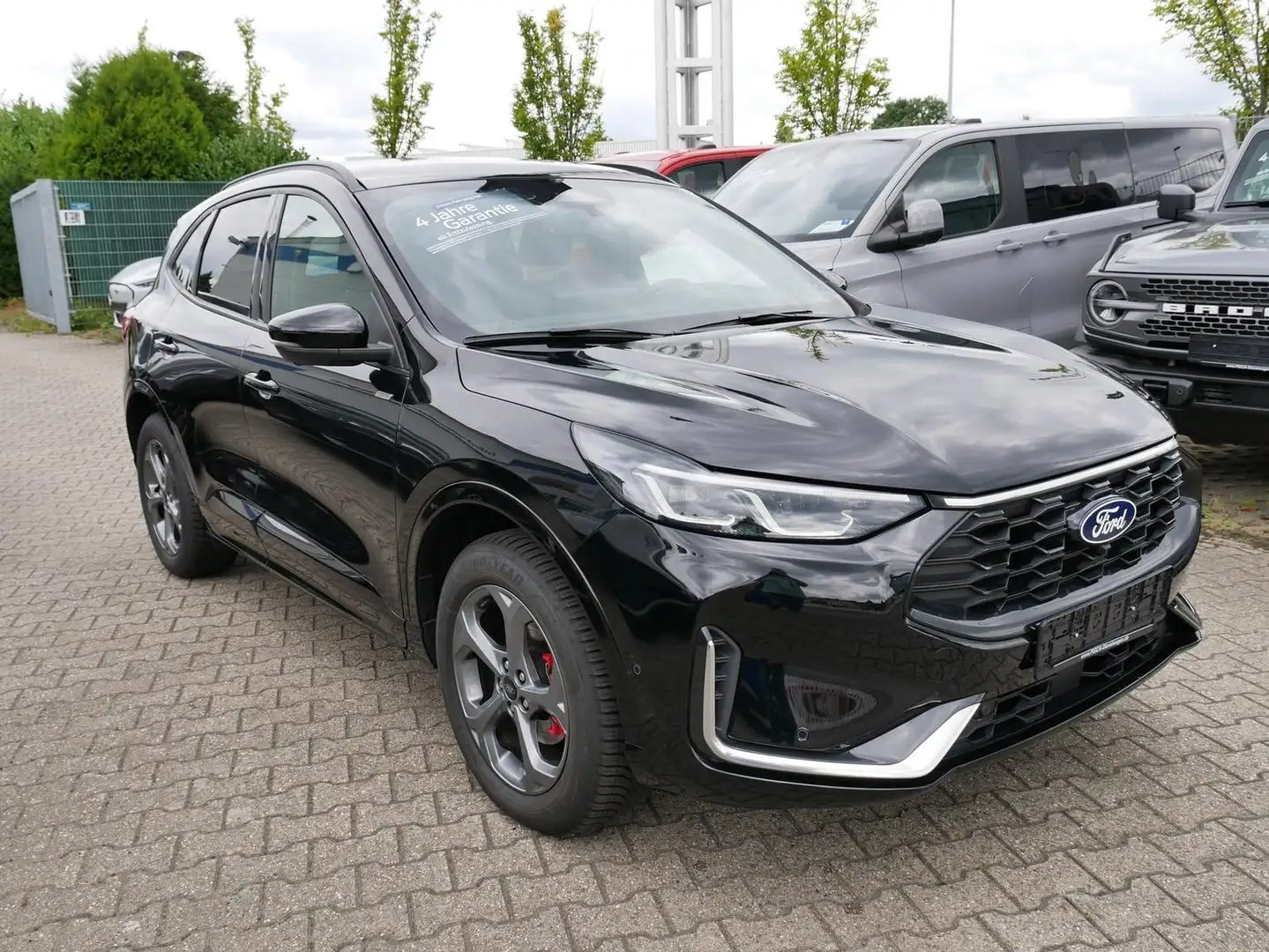 Ford Kuga Plug-In Hybrid ST-Line X ACC TWA AHK Negro - 2