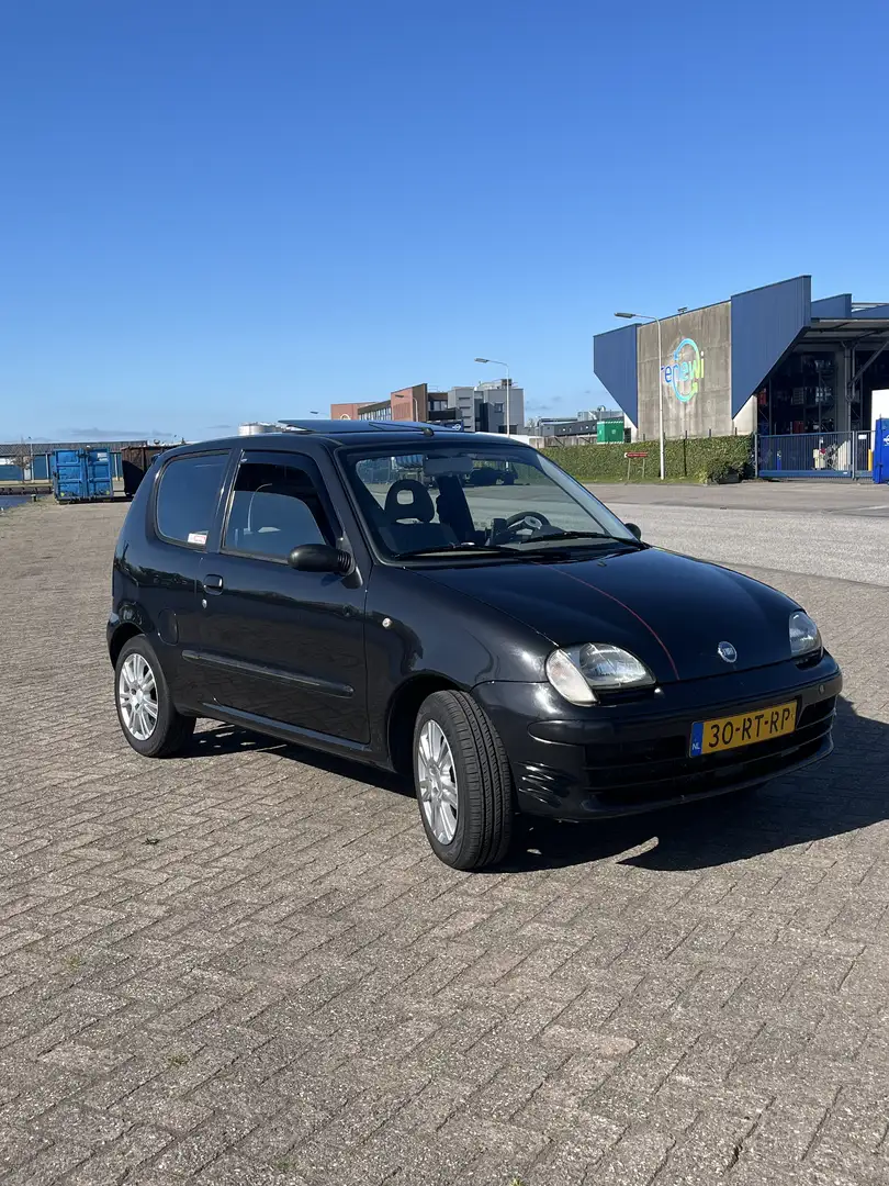 Fiat Seicento 1.1 Young Zwart - 1