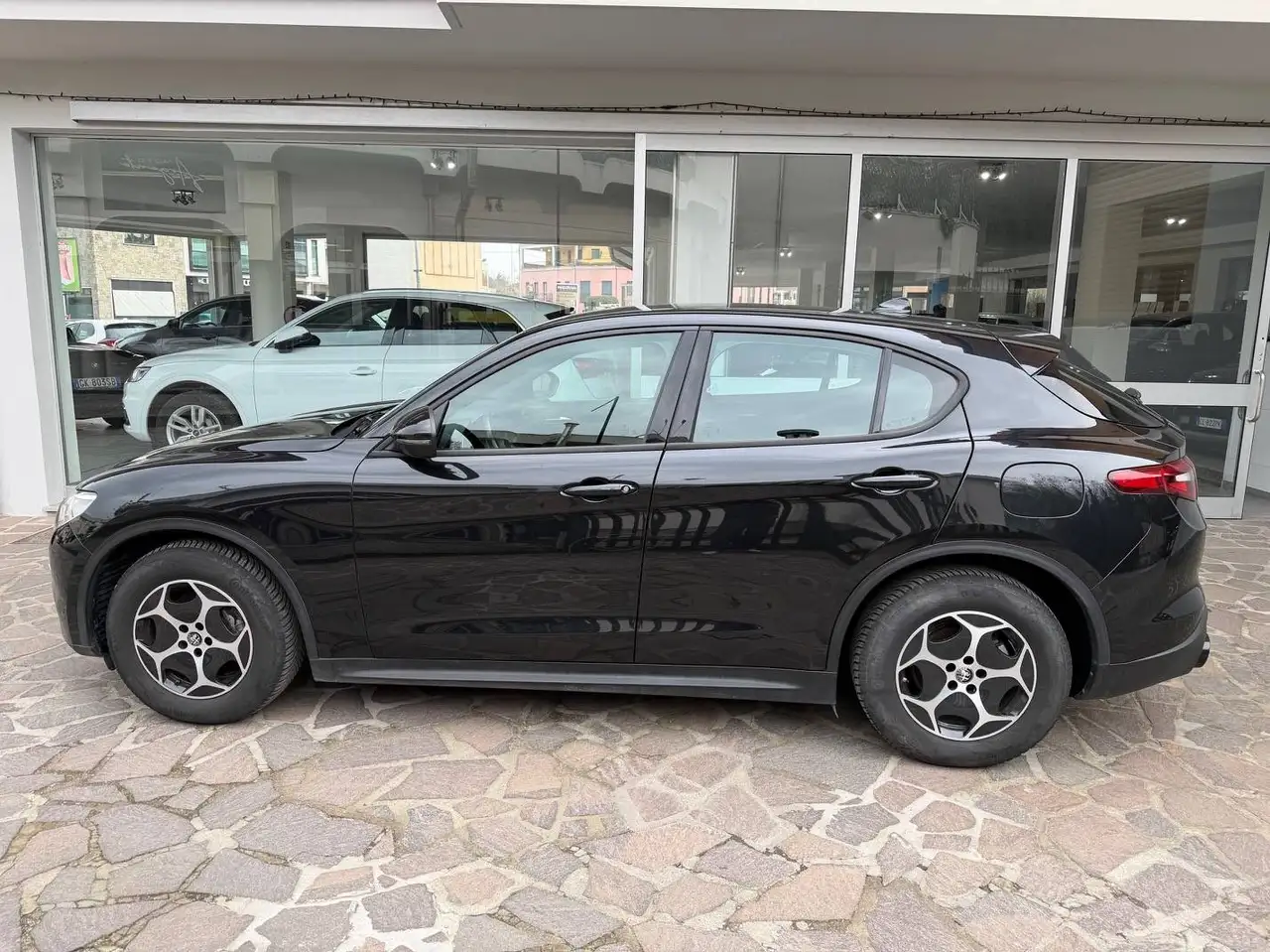 Alfa Romeo Stelvio 2022