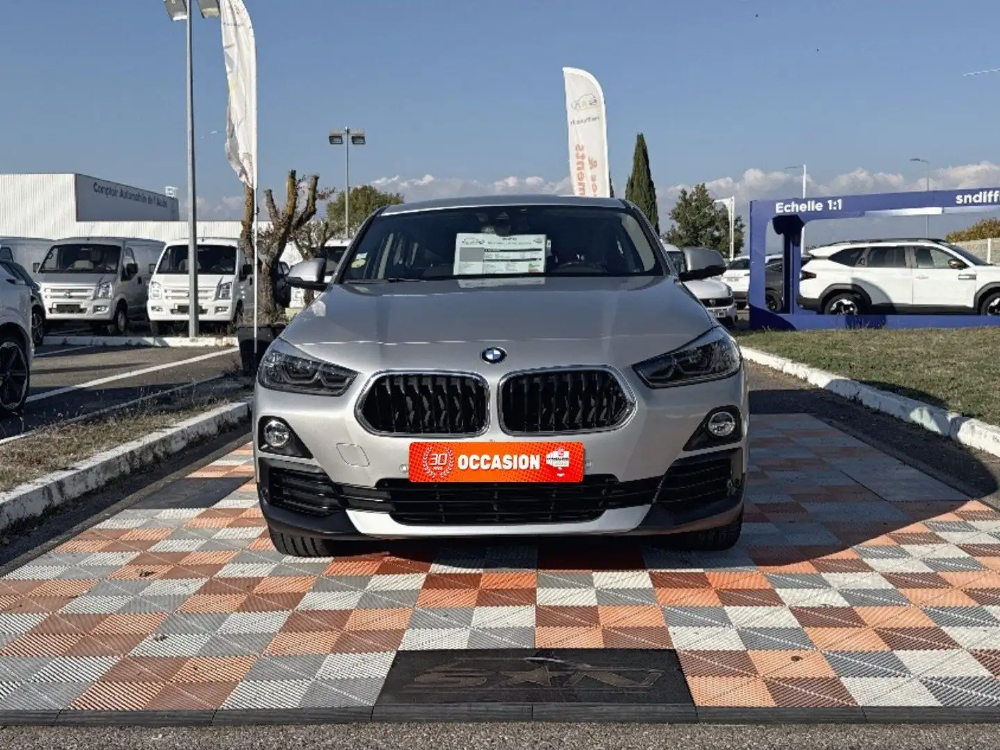 BMW X2 18d SDRIVE 2.0 150 LOUNGE Gris - 2