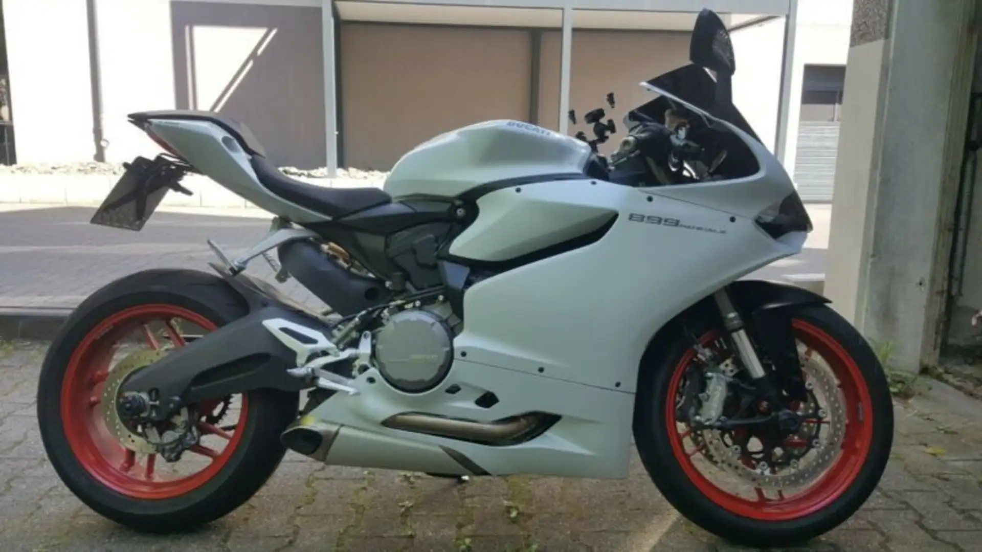 Ducati 899 Panigale Blanc - 1