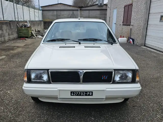 Lancia Prisma