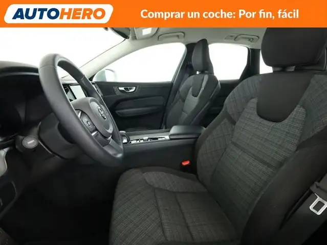 Volvo XC60 view 11