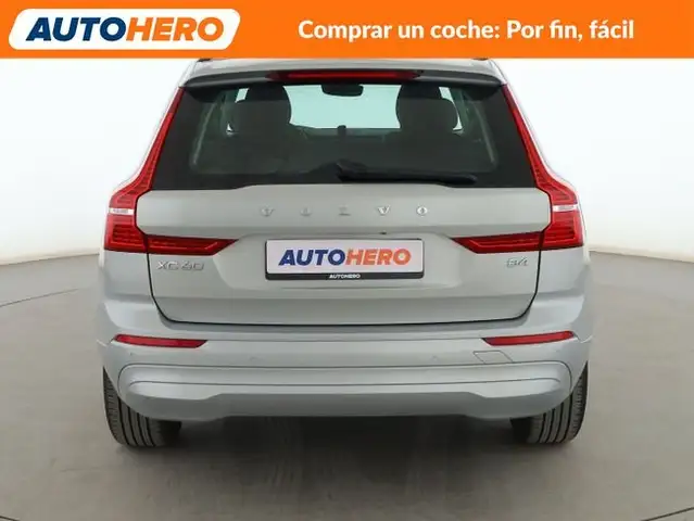 Volvo XC60 view 5