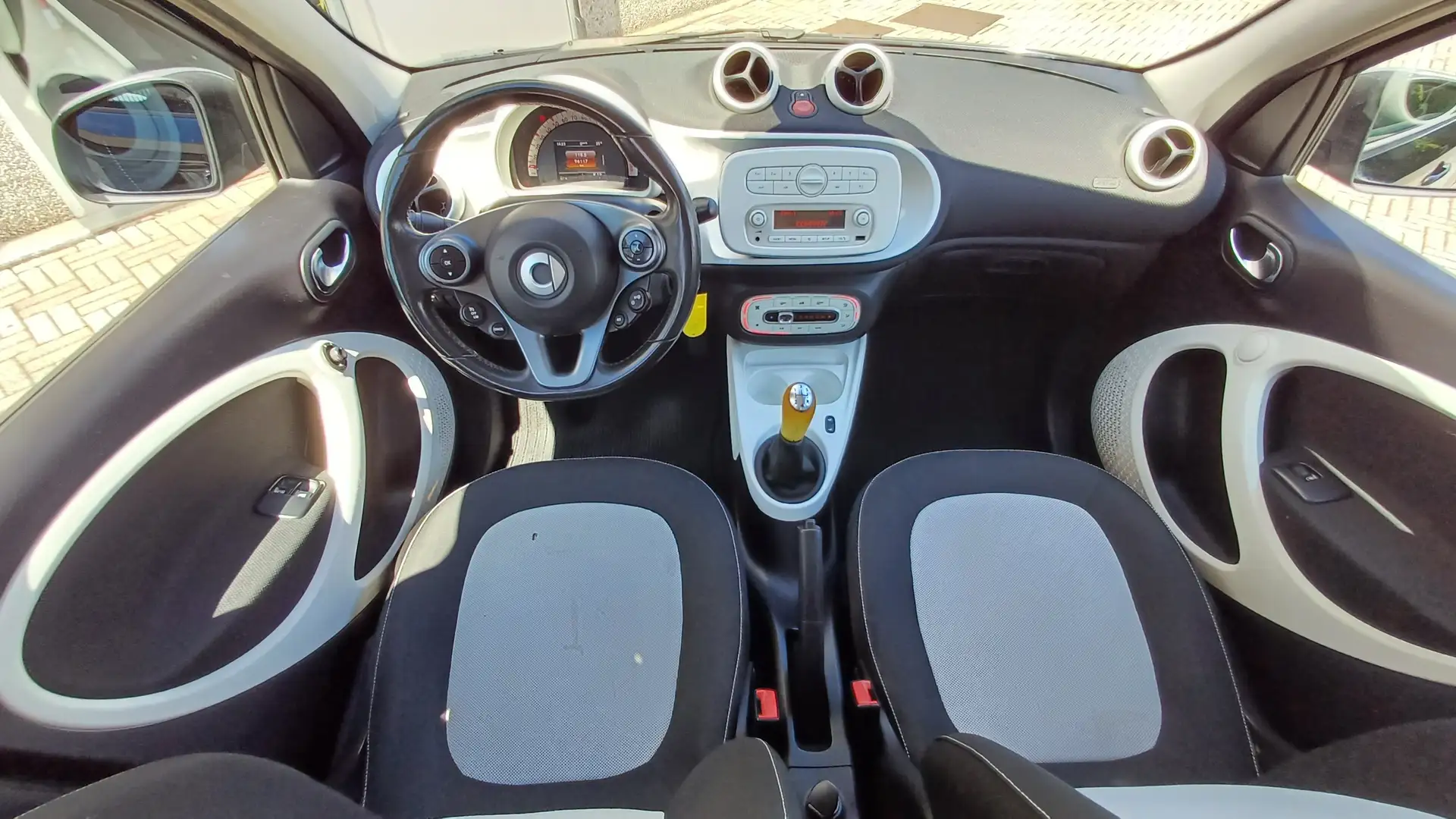 smart forFour 2015 1.0 Passion 71cv CABRIO ok neopatentati E6 - 2