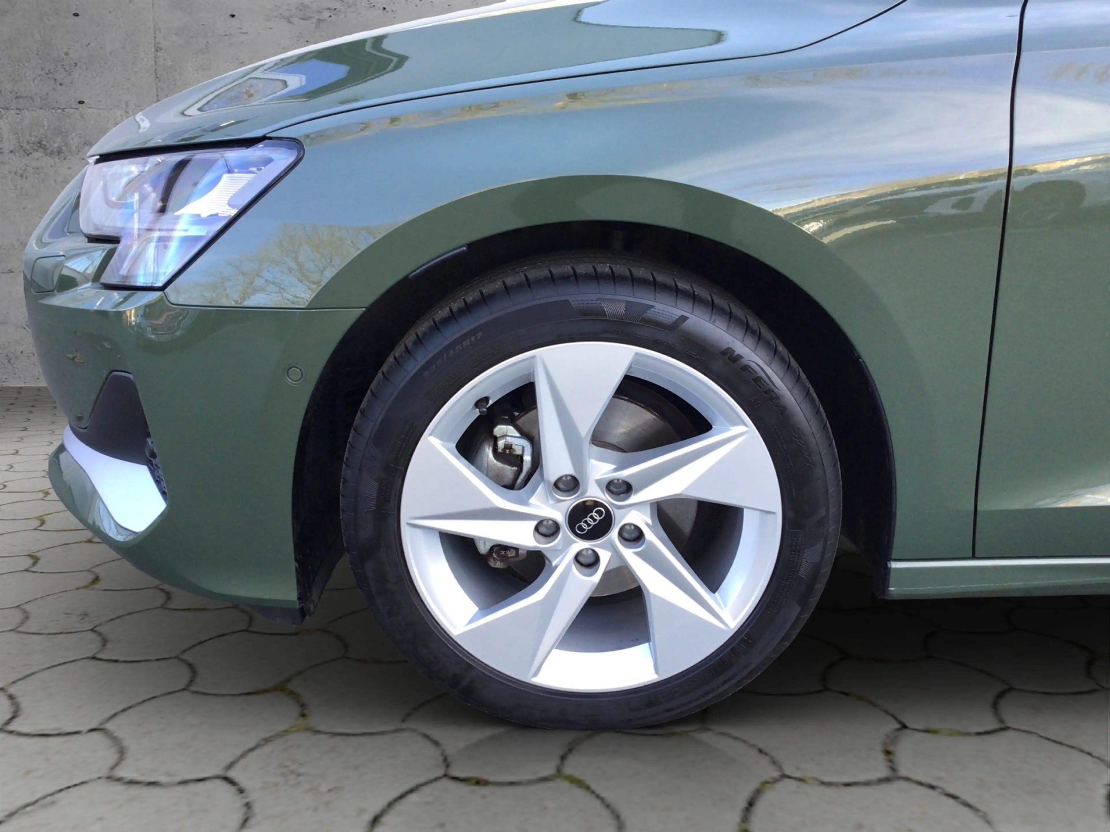 Audi A3 Sportback adv. 35TFSI 5JG/3ZONEN/SHZ/AMBIENTE — photo 13