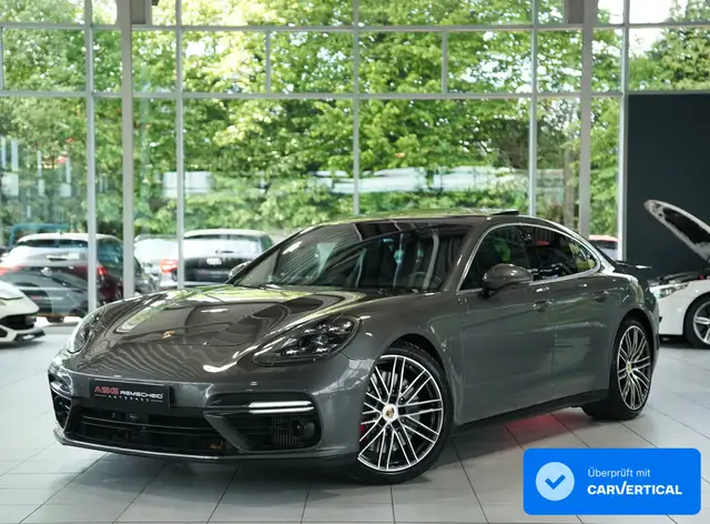 Porsche Panamera main image