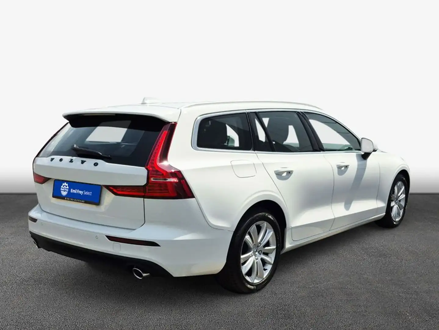Volvo V60 D4 Geartronic Momentum Pro Weiß - 2