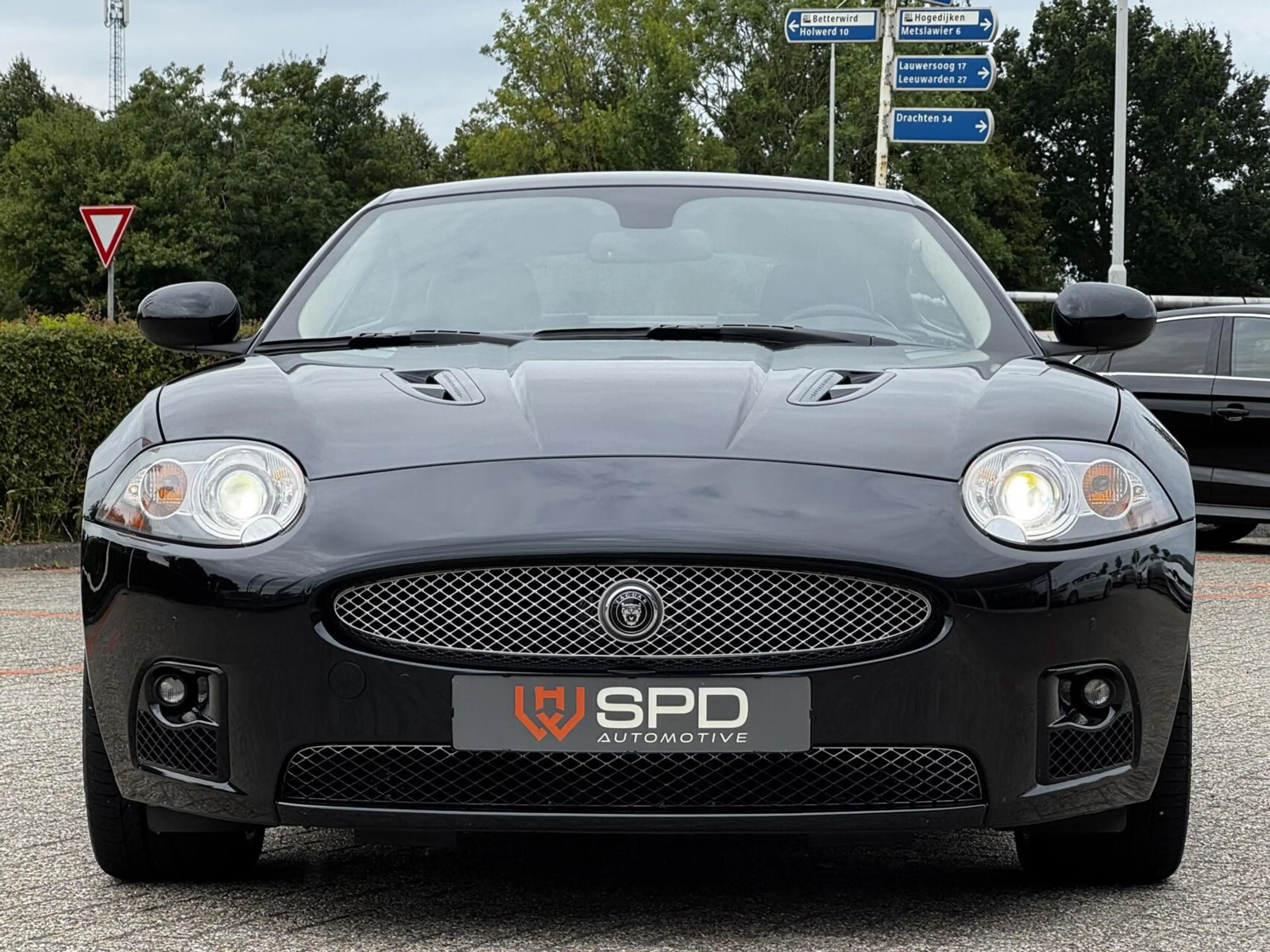 Jaguar XKR 4.2V8 Coupé|20"BBS|6-piston|Bowers&Wilkens|Keyles — photo 9