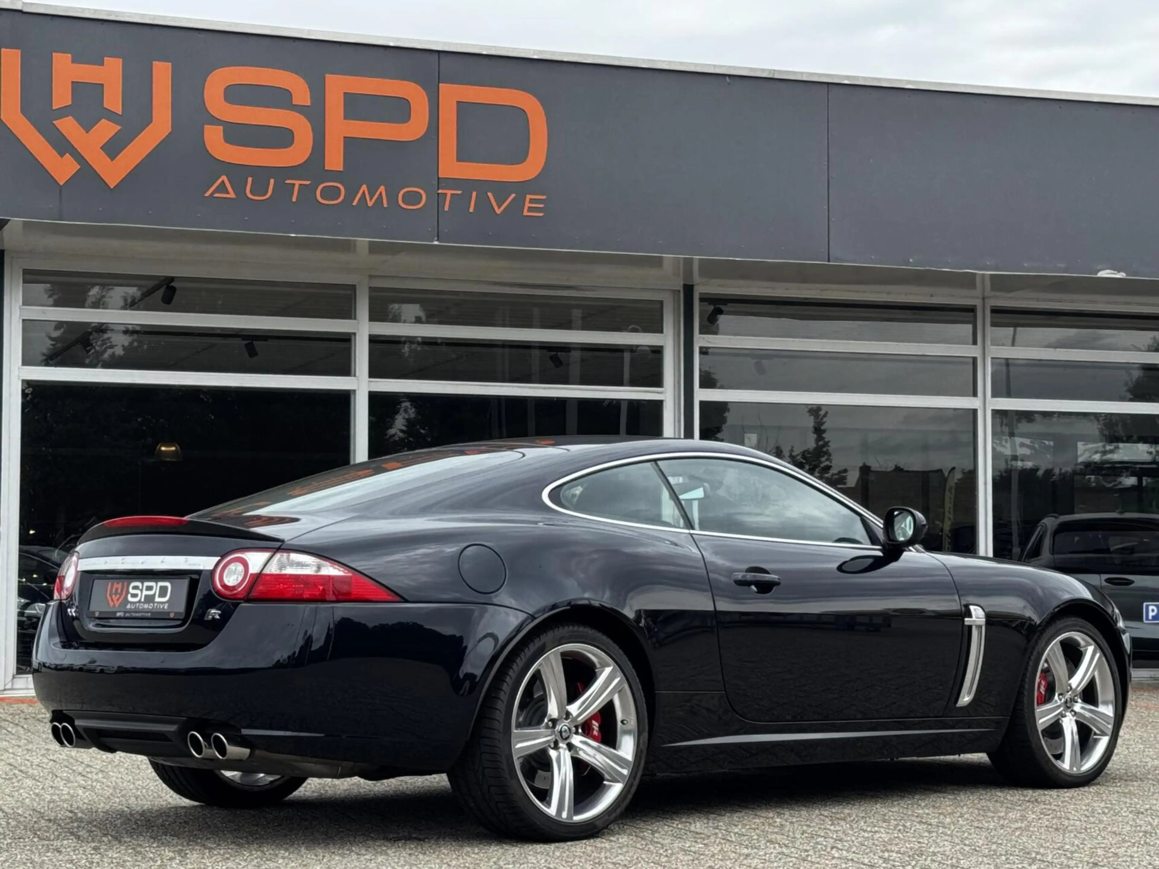 Jaguar XKR 4.2V8 Coupé|20"BBS|6-piston|Bowers&Wilkens|Keyles — photo 11