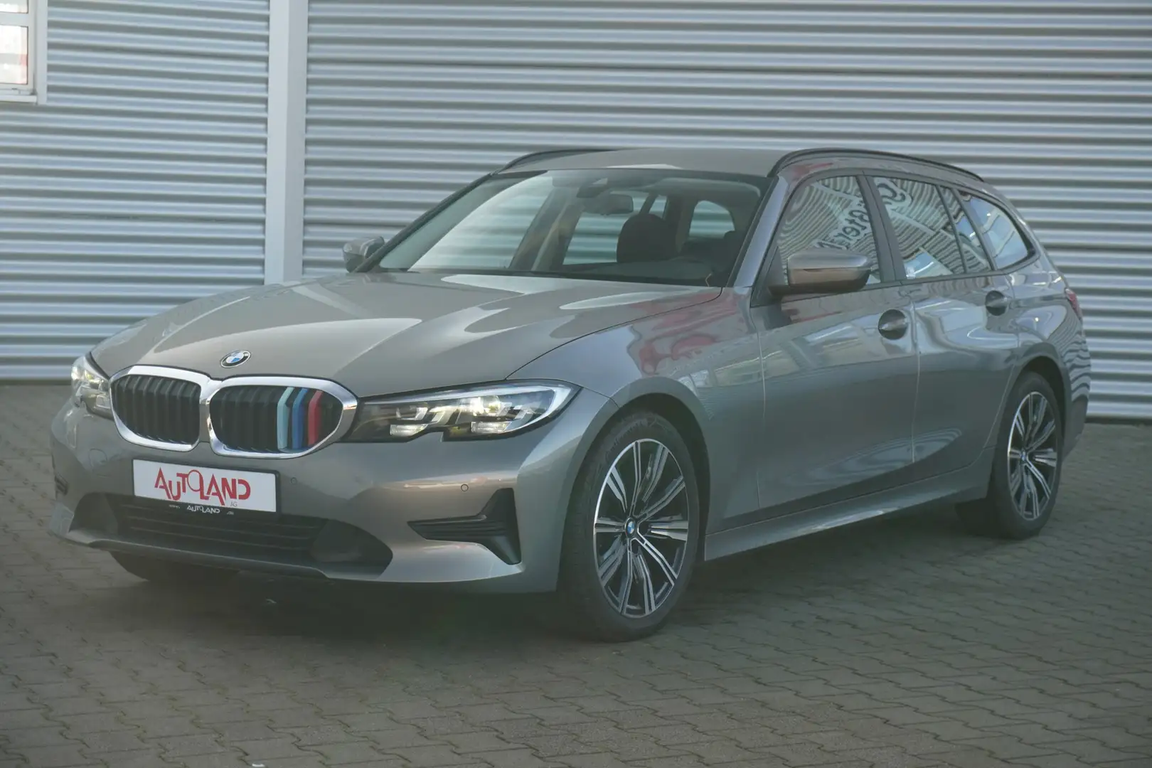 BMW 318 318d Touring Advantage Virtual Cockpit Navi AHK Grigio - 2