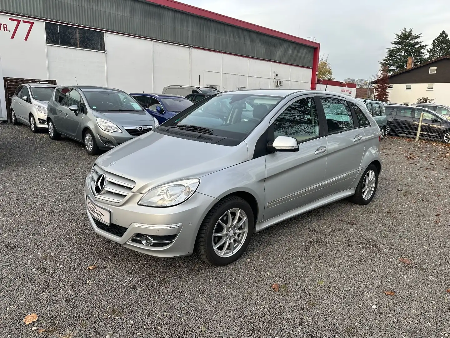 Mercedes-Benz B 200 B-Klasse Sport Edition Automatik NAVI Temp Argent - 2