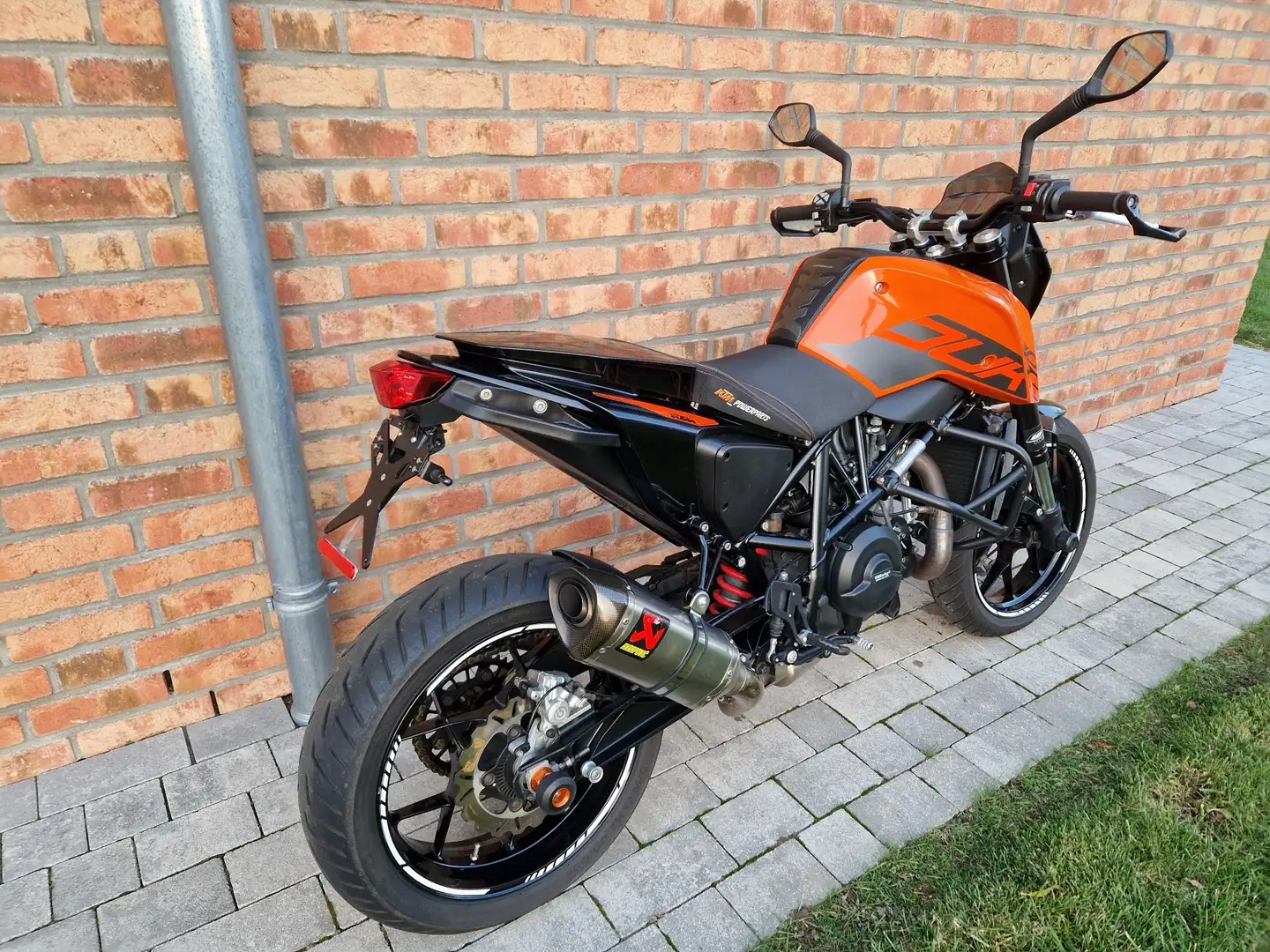 KTM 690 Duke Pomarańczowy - 2