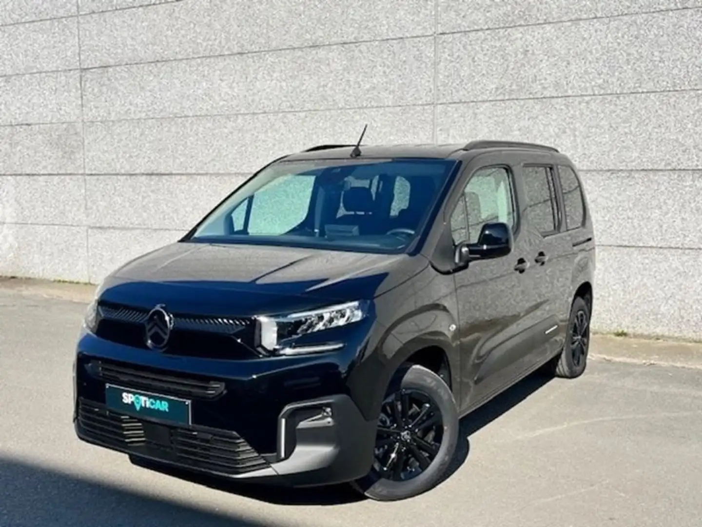 Citroen Berlingo *CAR PLAY*CAMERA* 1.2 BENZ 110 PK PLUS Grijs - 1