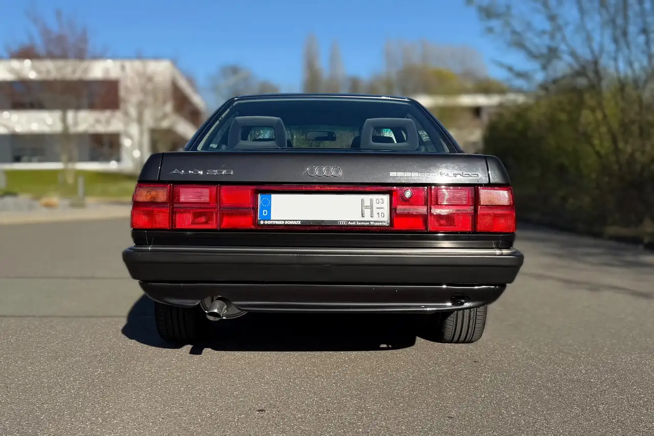 Audi 200 Turbo, foto 7