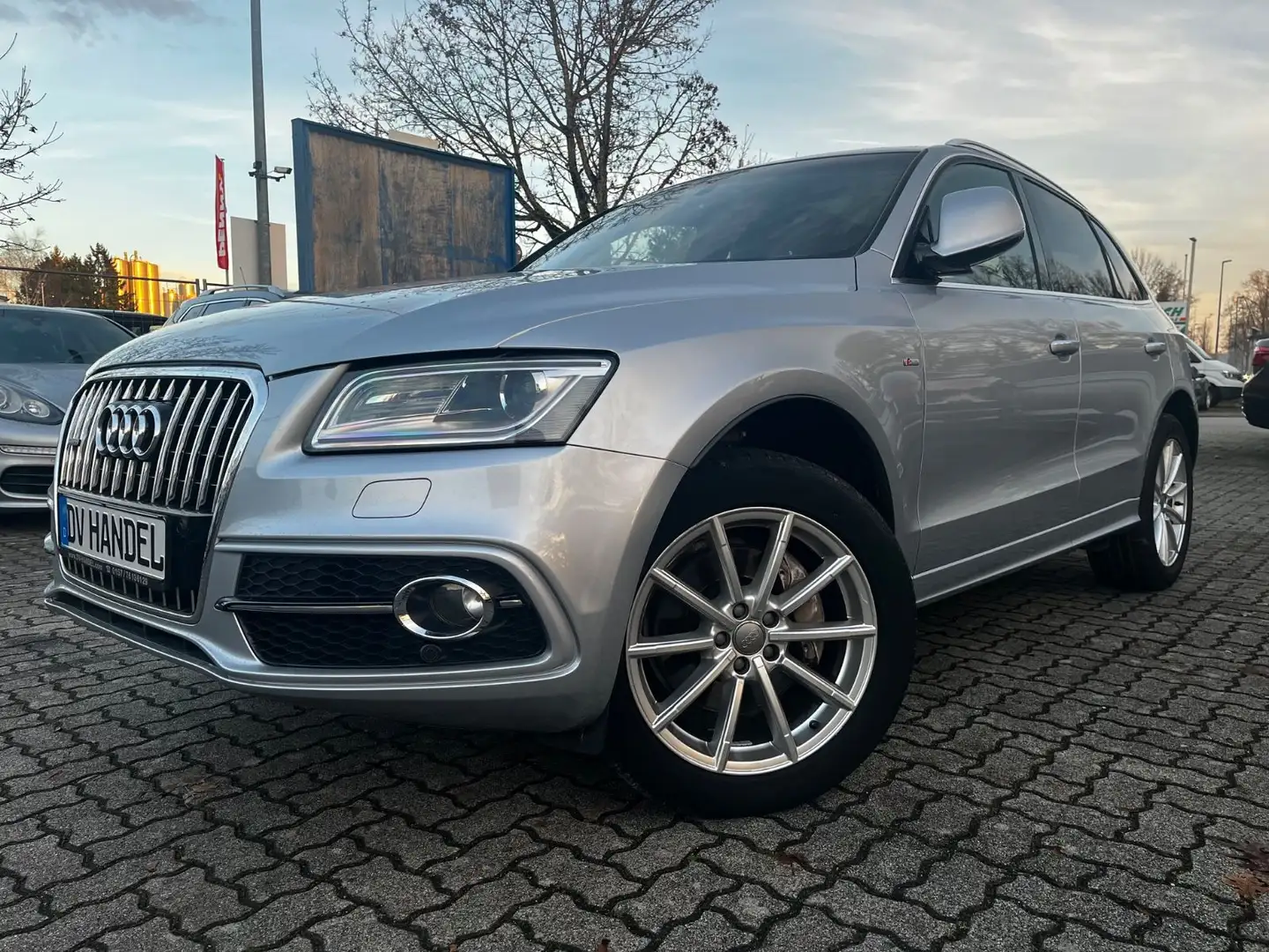 Audi Q5 3.0 S-Line quattro *Navi/Panoramadach/PDC* Argent - 1