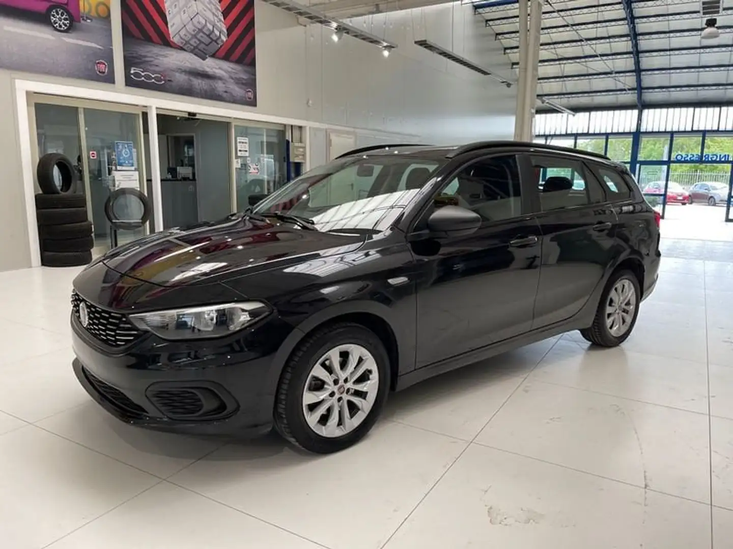 Fiat Tipo TIPO S.W. BUSINESS GPL 1.4 TJET 120 CV Siyah - 1